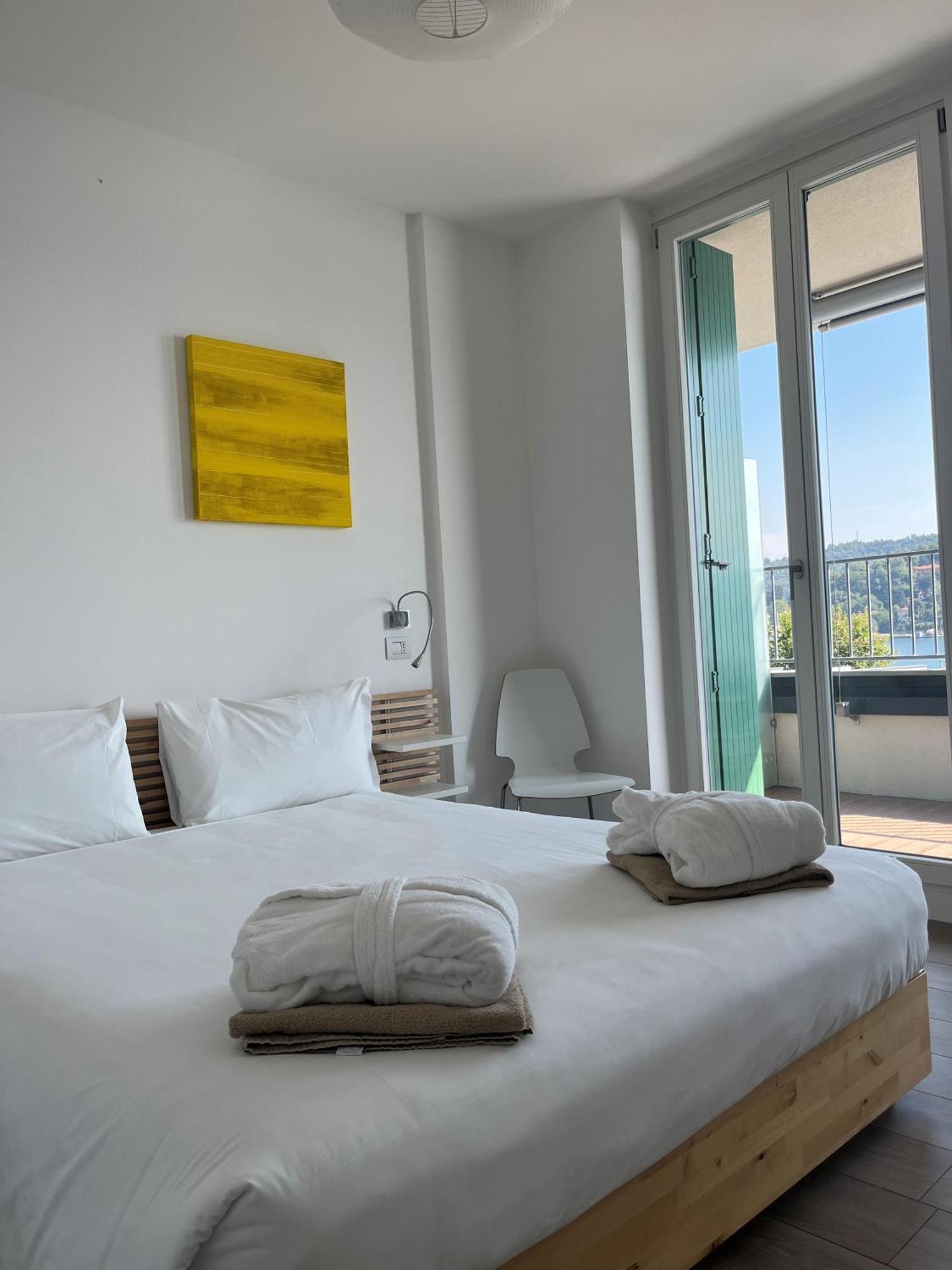 Serviced Apartments By Hotel De Charme Laveno Dış mekan fotoğraf