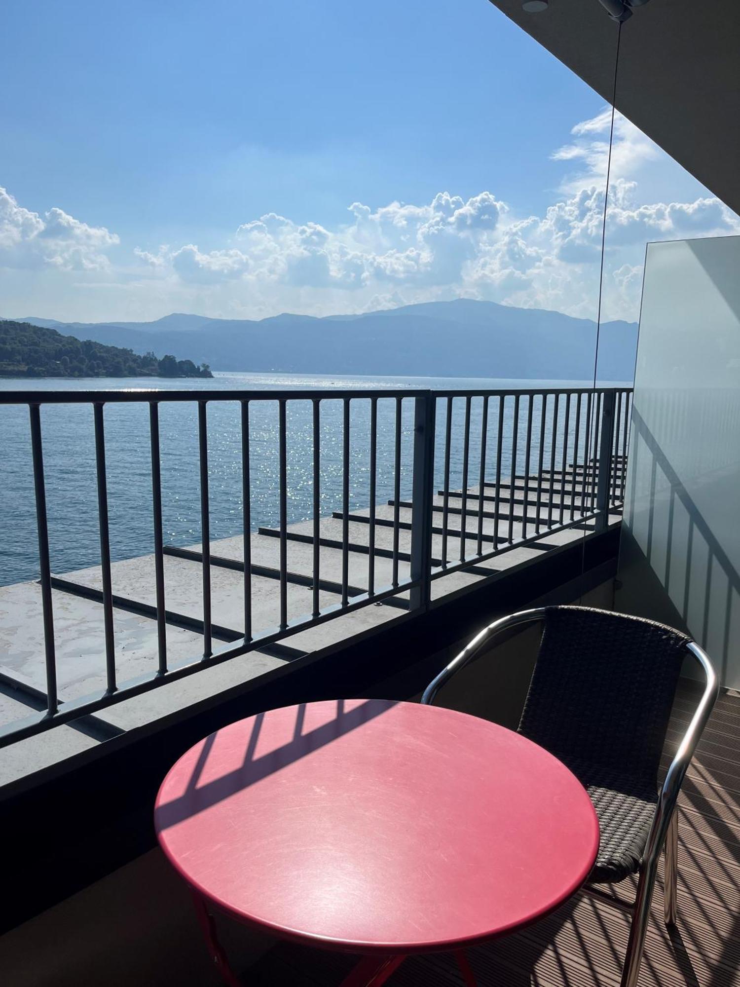 Serviced Apartments By Hotel De Charme Laveno Dış mekan fotoğraf
